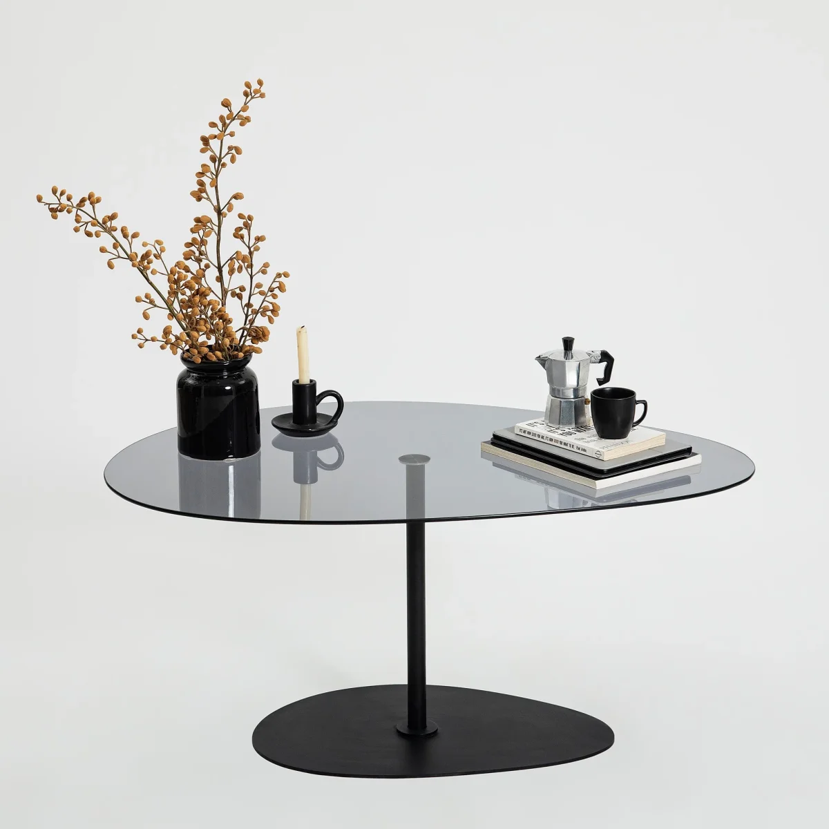 Table basse design organique en verre teinté Torpo - cadre en métal noir – Image 7