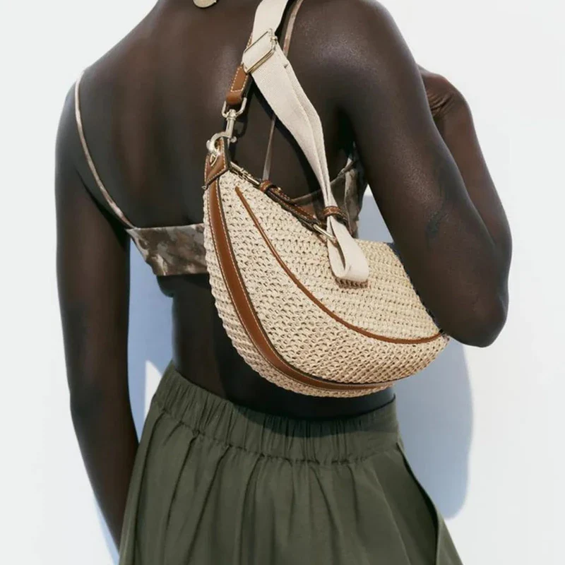 Sac Tissé en Demi Lune – Image 3