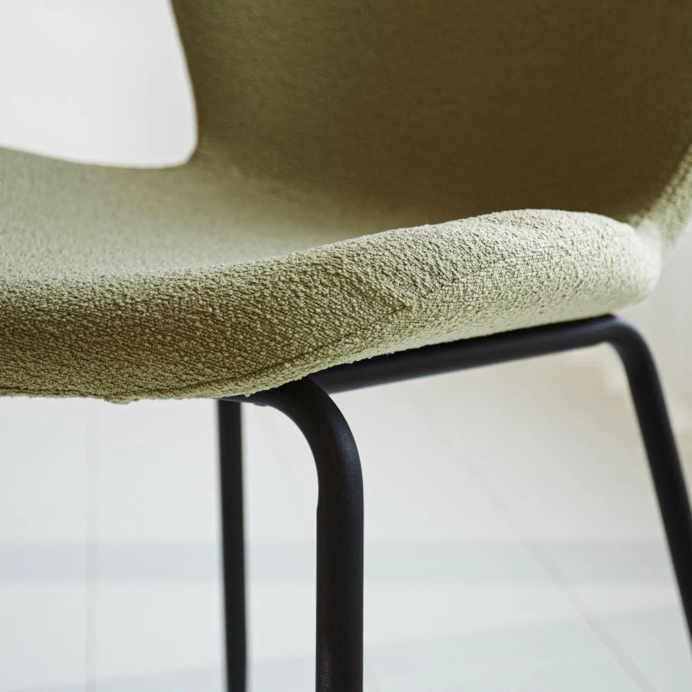 Chaise de salle à manger en tissu bouclé vert Sia - Sans accoudoirs – Image 6
