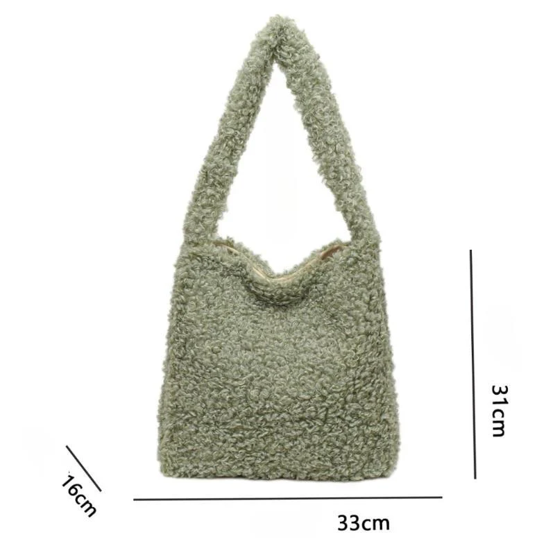 Sac à Main Versatile en Fausse Fourrure – Image 4